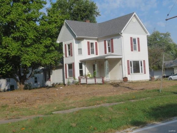 576 N Main Street Palmyra, IL House Sold - Photo 1 of 27. Opens carousel modal