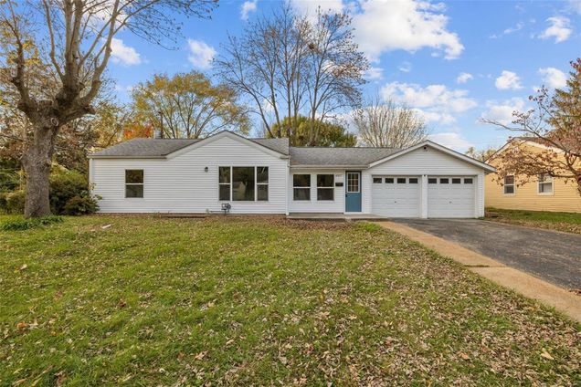 4317 Saint Agnes Lane St Ann, MO House Sold - Photo 1 of 38. Opens carousel modal