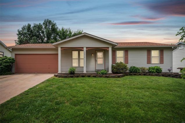 3012 Valley Vista Drive St Peters, MO House Sold - Photo 1 of 26. Opens carousel modal