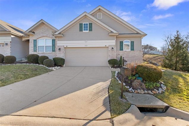 5554 Aberdour Lane St Louis, MO Condo Sold - Photo 1 of 36. Opens carousel modal