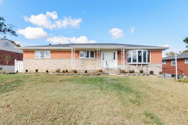 3629 Cordes Drive Mehlville, MO House Sold - Photo 1 of 38. Opens carousel modal