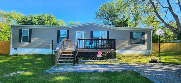 412 E 3rd Cutler, IL House Sold - Photo 1 of 28. Opens carousel modal