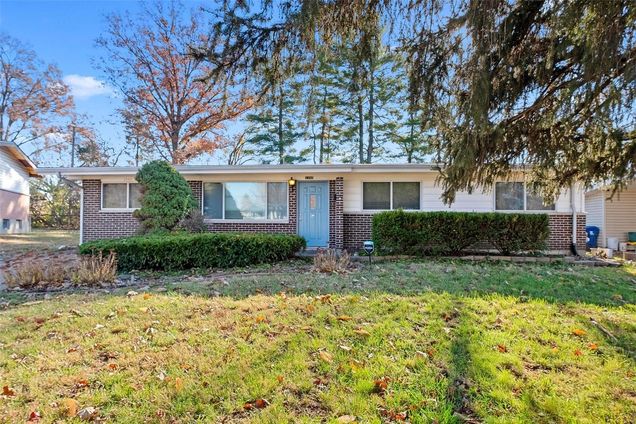 2350 Martin Drive Florissant, MO House Sold - Photo 1 of 35. Opens carousel modal