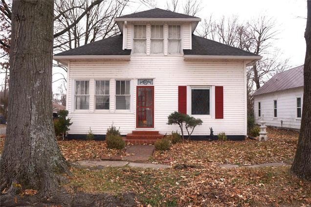 111 S Second Street Hayti, MO House Sold - Photo 1 of 26. Opens carousel modal
