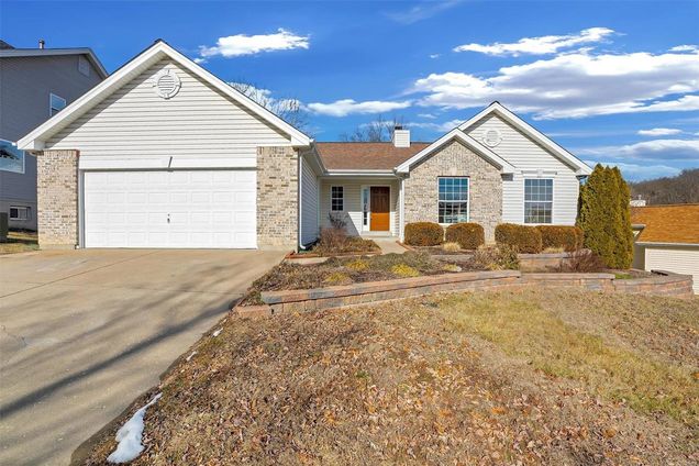 851 Emerald Oaks Court Eureka, MO House Sold - Photo 1 of 41. Opens carousel modal