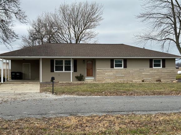 135 Lyle Drive Hoffman, IL House Sold - Photo 1 of 18. Opens carousel modal