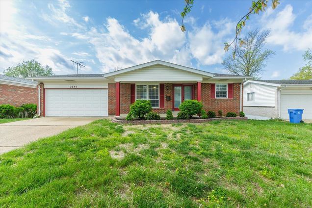 2640 Delaware Drive Florissant, MO House Sold - Photo 1 of 39. Opens carousel modal