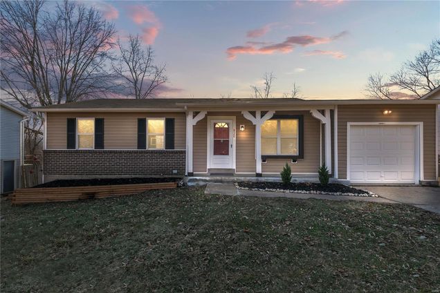 820 Prigge St Louis, MO House Sold - Photo 1 of 37. Opens carousel modal