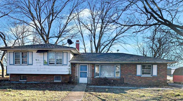 200 E Park Street Lenzburg, IL House Sold - Photo 1 of 17. Opens carousel modal