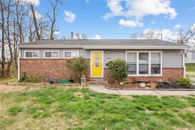 8800 Cochise Drive St Louis, MO House Sold - Photo 1 of 12. Opens carousel modal