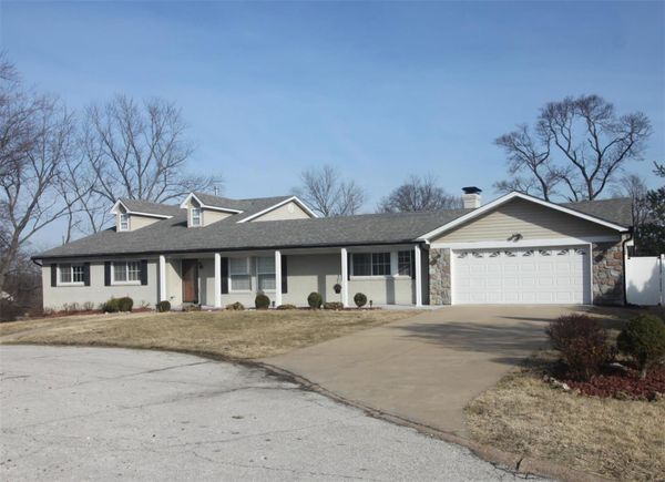 7 Char Bea Lane Olivette, MO House Sold - Photo 1 of 45. Opens carousel modal
