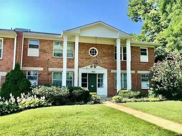 926 Marshall Avenue Unit C St Louis, MO Condo Sold - Photo 1 of 13. Opens carousel modal
