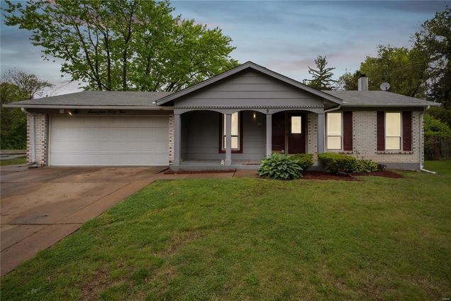 1745 Del Rosa Way St Louis, MO House Sold - Photo 1 of 21. Opens carousel modal