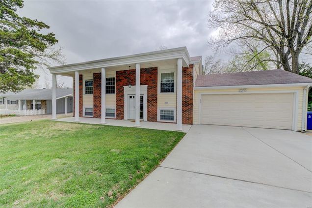 1732 Roth Hill Drive Maryland Heights, MO House Sold - Photo 1 of 22. Opens carousel modal