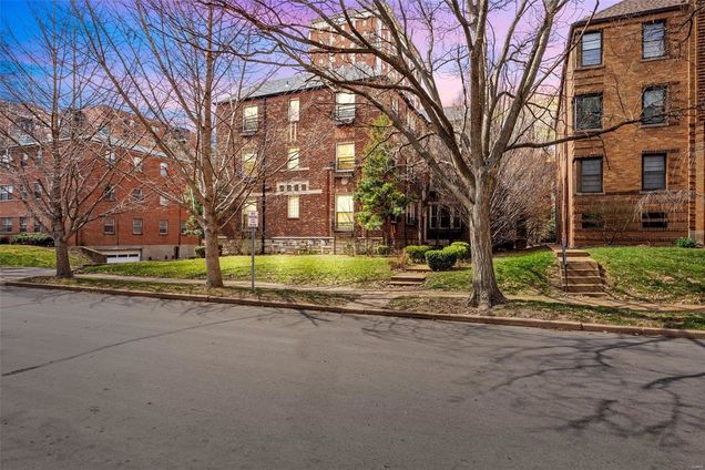 715 Westwood Drive Unit 1E Clayton, MO Condo Sold - Photo 1 of 27. Opens carousel modal