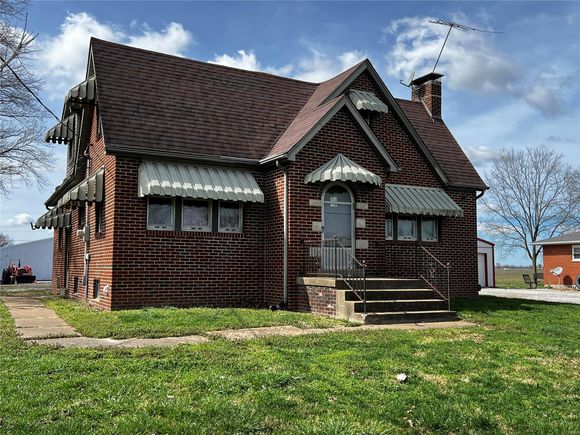 6967 State Route 159 New Athens, IL House Sold - Photo 1 of 25. Opens carousel modal
