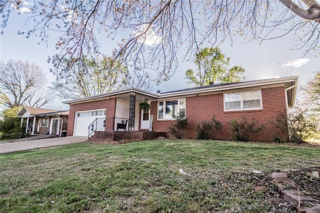 407 Miller Street Doniphan, MO House Sold - Photo 1 of 19. Opens carousel modal