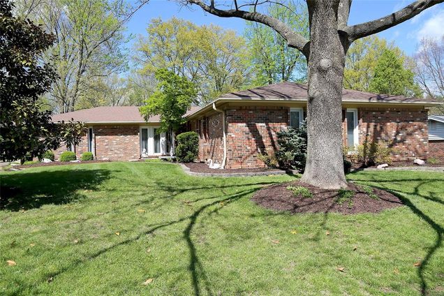 559 Windsor Mill Drive Ballwin, MO House Sold - Photo 1 of 43. Opens carousel modal