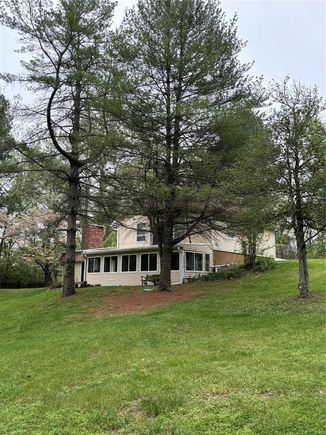 737 N Hickory Street De Soto, IL House Sold - Photo 1 of 15. Opens carousel modal