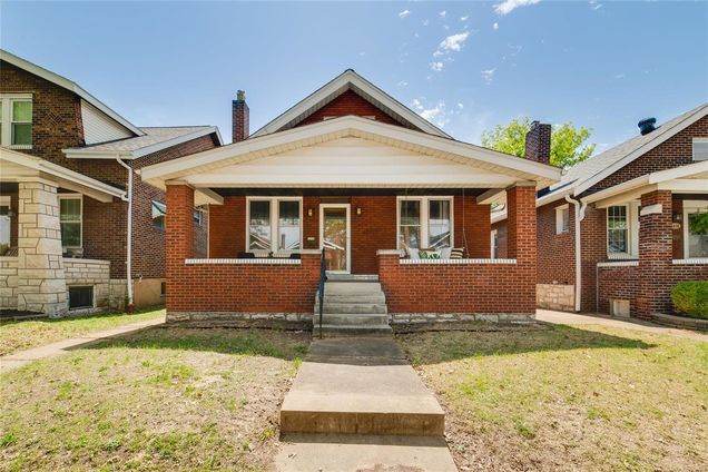5412 Eichelberger Street St Louis, MO House Sold - Photo 1 of 26. Opens carousel modal