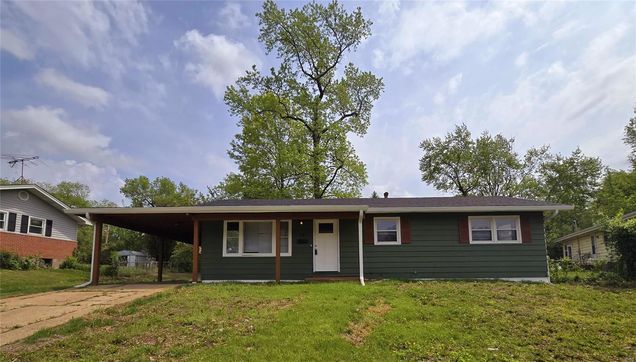 14 Forestwood Drive St Louis, MO House Sold - Photo 1 of 29. Opens carousel modal