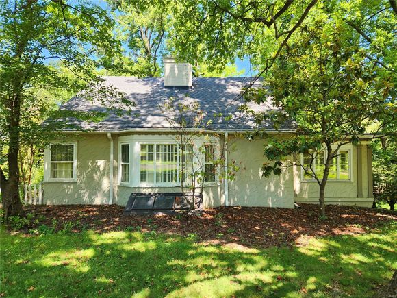 767 Edwin Avenue Glendale, MO House Sold - Photo 1 of 31. Opens carousel modal