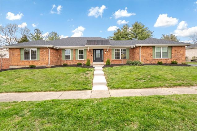 317 Hartwell Court Chesterfield, MO House Sold - Photo 1 of 43. Opens carousel modal