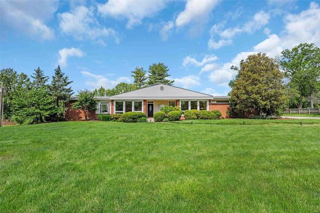 5 Ladue Estates Drive St Louis, MO House Sold - Photo 1 of 1. Opens carousel modal