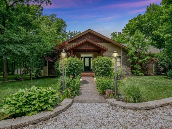 5215 Hoxey Drive Alhambra, IL House Sold - Photo 1 of 75. Opens carousel modal