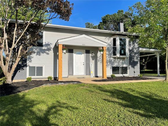 2232 Westglen Park Drive Maryland Heights, MO House Sold - Photo 1 of 39. Opens carousel modal