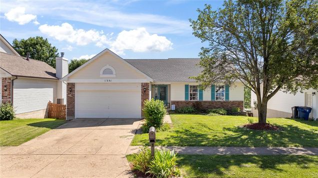 1351 Parmer Drive Florissant, MO House Sold - Photo 1 of 30. Opens carousel modal