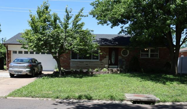 9415 Dorisann Court St Louis, MO House Sold - Photo 1 of 25. Opens carousel modal