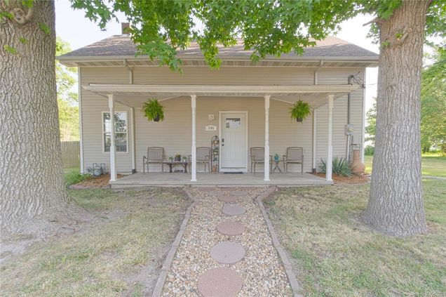 1101 W North Street Alhambra, IL House Sold - Photo 1 of 27. Opens carousel modal