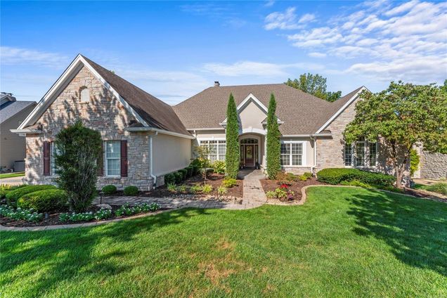 1426 Country Lake Estates Drive Chesterfield, MO House Sold - Photo 1 of 85. Opens carousel modal