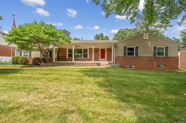 1113 Whitecliff Drive St Louis, MO House Sold - Photo 1 of 26. Opens carousel modal