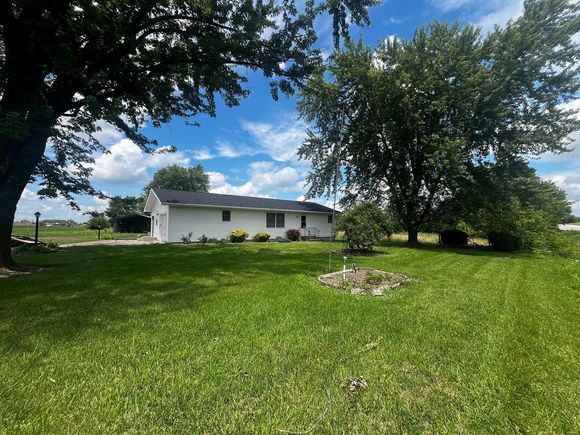 2105 W Us Highway 54 Vandalia, MO Plot of land Sold - Photo 1 of 16. Opens carousel modal