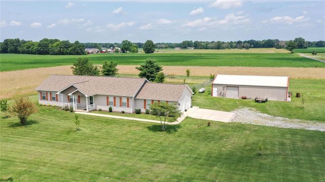 11321 Reding Road Alhambra, IL House Sold - Photo 1 of 60. Opens carousel modal