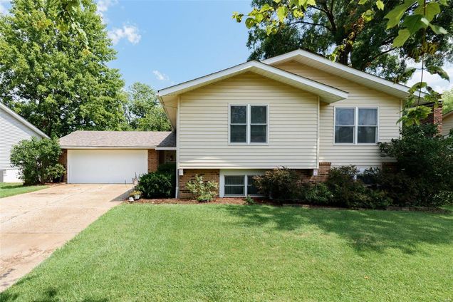 2327 Glenrich Drive Oakville, MO House Sold - Photo 1 of 34. Opens carousel modal