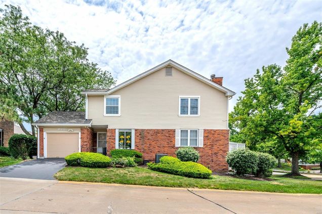 10816 Charlton Way St Louis, MO Townhouse Sold - Photo 1 of 43. Opens carousel modal