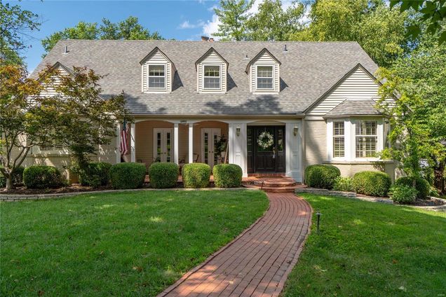 43 Willow Hill Road St Louis, MO House Sold - Photo 1 of 60. Opens carousel modal