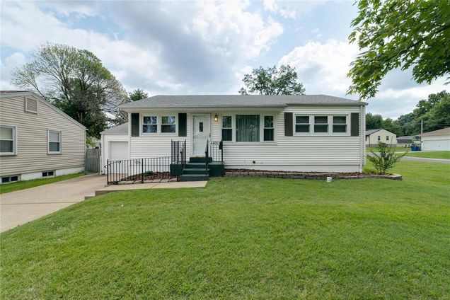 4400 Boswell Avenue St Louis, MO House Sold - Photo 1 of 28. Opens carousel modal