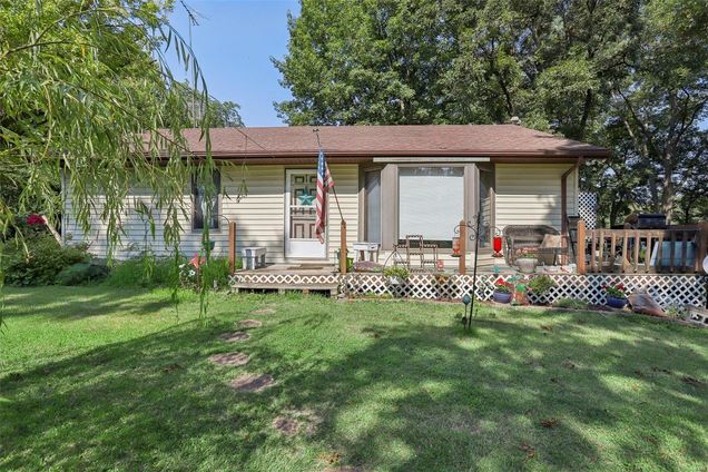 311 Whig Keyesport, IL House Sold - Photo 1 of 40. Opens carousel modal