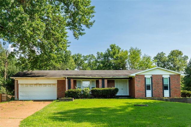1656 Claudine Drive Spanish Lake, MO House Sold - Photo 1 of 27. Opens carousel modal
