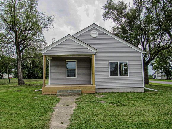 208 W Main Street Curryville, MO House Sold - Photo 1 of 14. Opens carousel modal