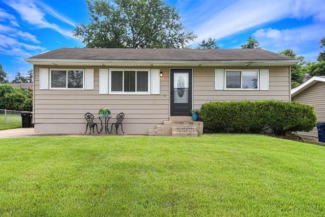 324 Malone Drive St Louis, MO House Sold - Photo 1 of 35. Opens carousel modal
