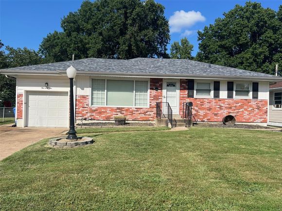 365 Monterey Drive Florissant, MO House Sold - Photo 1 of 17. Opens carousel modal