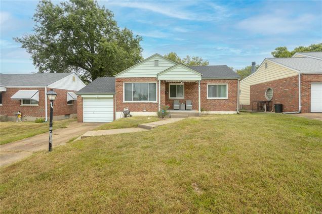 7922 New Hampshire Avenue St Louis, MO House Sold - Photo 1 of 27. Opens carousel modal