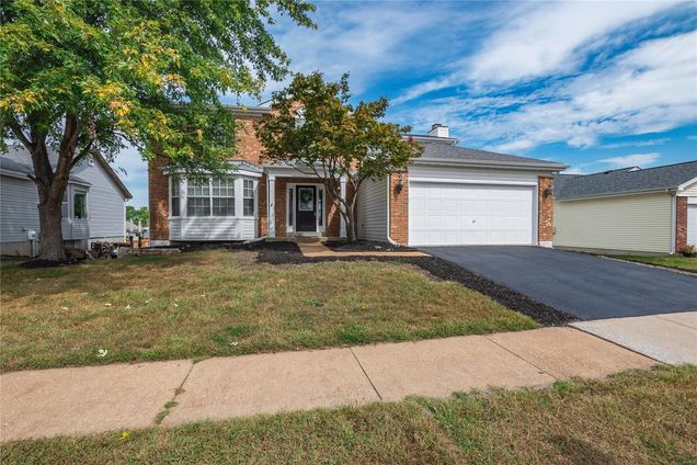 16240 Castlerea Boulevard Ellisville, MO House Sold - Photo 1 of 47. Opens carousel modal