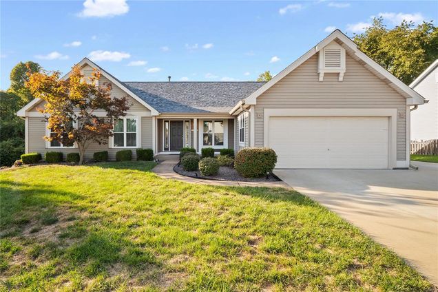 1879 Chateau Du Mont Drive Florissant, MO House Sold - Photo 1 of 48. Opens carousel modal