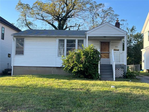 9215 Shortridge Avenue St Louis, MO House Sold - Photo 1 of 14. Opens carousel modal